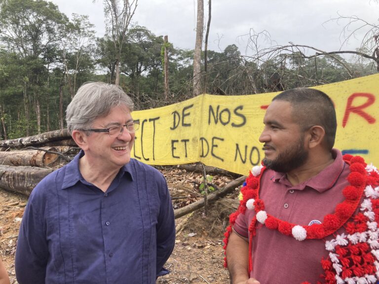 Jean-Luc Mélenchon sur le chantier de la CEOG : « L’Amazonie n’est pas une page blanche »
