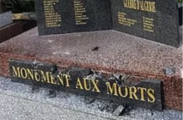 Rivière-Pilote : le monument aux martiniquais morts pour la France vandalisé. © Réseaux sociaux